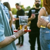  «Ό,τι είναι τώρα» party: Ο Μηλοκλέφτης ανεβαίνει Βριλήσσια για ένα pop up γεμάτο εκπλήξεις