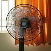Καιρός - Τσατραφύλλιας: Ανάσα δροσιάς μέχρι το Σάββατο και εμμονική ζέστη από την Κυριακή και μετά