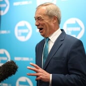 Φάρατζ για Γλυπτά του Παρθενώνα: «Αν είχαν παραμείνει στην Ελλάδα, σήμερα δεν θα υπήρχαν»