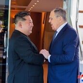 Ανευ όρων στήριξη της Βόρειας Κορέας στη Ρωσία για τον πόλεμο στην Ουκρανία