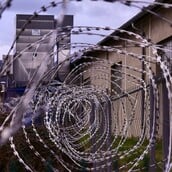 Γαλλία: Κρατούμενος απέδρασε από τη φυλακή κρυμμένος μέσα σε σάκο