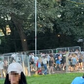 Χάος στον χώρο συναυλίας των OASIS: Συλλήψεις και κατάσχεση drone