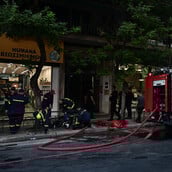 Πέτρος Φιλιππίδης: «Ξαφνικά από το πίσω μέρος του σπιτιού έπιασε φωτιά» περιγράφει ο δικηγόρος του