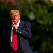 Μήνυση Τραμπ κατά Μέρντοχ και Wall Street Journal: Ζητά $10 δισ.