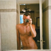 Spyros Rennt: «Το nightlife είναι καταφύγιο για τους queer ανθρώπους»