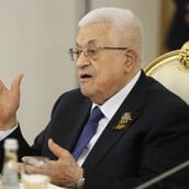 Γιατί οι ΗΠΑ ακύρωσαν τώρα τη βίζα του Αμπάς: Διεθνείς αντιδράσεις - «Η Παλαιστίνη έχει το δικαίωμα να ακουστεί»