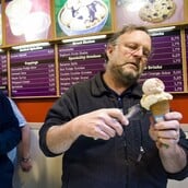 Ben & Jerry’s: Ο Τζέρι Γκρίνφιλντ παραιτείται καταγγέλλοντας τη Unilever για «φίμωση» της κοινωνικής αποστολής