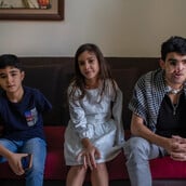 «Προσευχόμαστε να έρθει η βίζα πριν τον θάνατο» - Άγνωστο το μέλλον για τα βαριά τραυματισμένα παιδιά της Γάζας