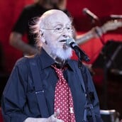 Στο νοσοκομείο ο Διονύσης Σαββόπουλος