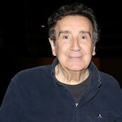 Ο Άγγελος Παπαδημητρίου για τον καλό του φίλο Διονύση Σαββόπουλο: «Τον πολεμούσα μέχρι 40 χρονών»