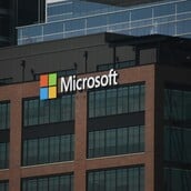 Παγκόσμια βλάβη στη Microsoft: Προβλήματα σε Outlook, Teams, Minecraft και μεγάλες εταιρείες