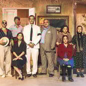 Η εταιρεία θεατρικών παραγωγών Μέθεξις εγκαινιάζει τη φετινή θεατρική σεζόν με δύο εντελώς διαφορετικές αλλά εξίσου συναρπαστικές παραγωγές