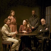 «Βρικόλακες» του Χένρικ Ίψεν: Η ελευθερία, η ισότητα και η αλήθεια της ζωής