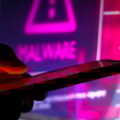 Κατασκοπευτικό λογισμικό: Γιατί χιλιάδες πολίτες παγιδεύονται από τα “εργαλεία” των κυβερνήσεων