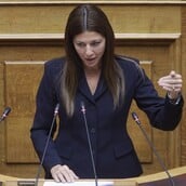 Ζαχαράκη προς Πελετίδη: «Να ξεκαθαρίσει αν θέλει το πρόγραμμα ‘Μαριέττα Γιαννάκου’ στα σχολεία της Πάτρας»