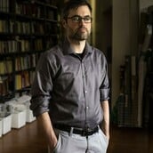 Μαρκ Μπρέι: «Είναι δύσκολο να είσαι αντιφασίστας σήμερα στις ΗΠΑ»