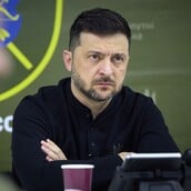 ΣΚΑΝΔΑΛΟ ΔΙΑΦΘΟΡΑΣ ΖΕΛΕΝΣΚΙ