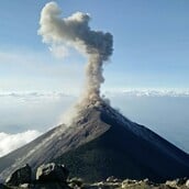 Ιαπωνία: Εξερράγη το ηφαίστειο Σακουρατζίμα - Ακυρώθηκαν πτήσεις λόγω της τέφρας 