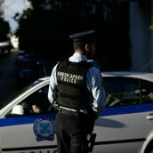 Σύλληψη δημοσιογράφου στην Αττική Οδό: «Θα σας τελειώσω» φέρεται να έλεγε στους αστυνομικούς