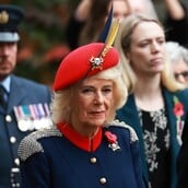 ΒΑΣΙΛΙΣΣΑ ΚΑΜΙΛΑ ΟΥΑΛΙΑ ΗΘΟΠΟΙΟΣ