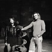 Cosmic Theatre: Το βλέμμα στρέφεται στο διάστημα διασχίζοντας ένα ερείπιο