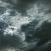 Καιρός - Ζιακοπούλου: Επιμένουν οι ισχυρές καταιγίδες - «Προσοχή στις μετακινήσεις»