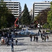 ΧΡΙΣΤΟΥΓΕΝΝΙΑΤΙΚΟ ΔΕΝΤΡΟ ΣΥΝΤΑΓΜΑ ΦΩΤΑΓΩΓΗΣΗ