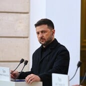 ΗΠΑ: Εάν δεν υπογράψει ο Ζελένσκι, η Ουκρανία θα βρεθεί αντιμέτωπη με χειρότερη συμφωνία