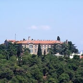 Θεολογική Σχολή Χάλκης: Η παπική επίσκεψη φέρνει ξανά στο προσκήνιο το ζήτημα της επαναλειτουργίας