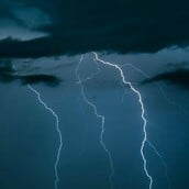 Έκτακτο δελτίο καιρού: Ισχυρή κακοκαιρία από αύριο με βροχές και καταιγίδες