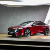 Η «ήσυχη» πολυτέλεια του νέου Mazda 6e