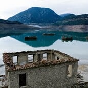 ΛΕΙΨΥΔΡΙΑ ΑΤΤΙΚΗ ΚΟΚΚΙΝΟΣ ΣΥΝΑΓΕΡΜΟΣ