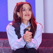 Η Μαρίνα Σάττι αναβάλλει τις συναυλίες της και στις ΗΠΑ λόγω προβλήματος υγείας