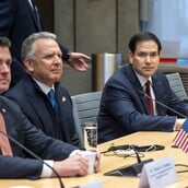 Ουκρανία και ΗΠΑ προετοιμάζονται για ειρηνευτικές συνομιλίες στη Φλόριντα