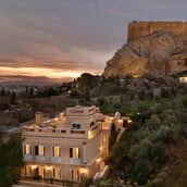 Σπίτι «στη σκιά» της Ακρόπολης πωλείται για 9.5 εκατομμύρια ευρώ