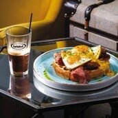 WallStreet Athens: Εδώ η καθημερινότητα αποκτά άλλους ρυθμούς