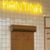 Easy Peasy: Το πιο feel-good στέκι του Περιστερίου μόλις ανανέωσε το μενού του