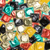 Η Κίνα φορολογεί τα προφυλακτικά για να τονώσει τις γεννήσεις