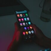 Η Meta αρχίζει να μπλοκάρει ανήλικους στην Αυστραλία από Instagram και Facebook