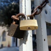 ΚΛΕΙΣΤΑ ΣΧΟΛΕΙΑ ΚΑΚΟΚΑΙΡΙΑ BYRON