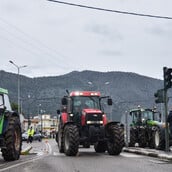 Αγρότες: Μπλόκα σε όλη την Ελλάδα – Οι κινητοποιήσεις εξαπλώνονται σε όλη τη χώρα