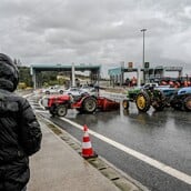 ΑΓΡΟΤΕΣ ΜΠΛΟΚΑ ΚΑΚΟΚΑΙΡΙΑ