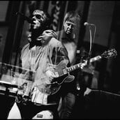 ΓΙΑ ΣΚ - James Bond: Θα ερμηνεύσουν οι Oasis το τραγούδι της νέας ταινίας;