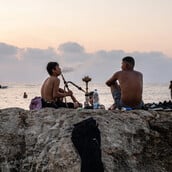 Βηρυτός: «Χαμπίμπι, κι ας πετούν από πάνω μας drones»