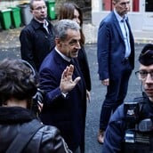 ΣΑΡΚΟΖΙ ΦΥΛΑΚΗ ΒΙΒΛΙΟ ΑΠΟΜΝΗΜΟΝΕΥΜΑΤΑ