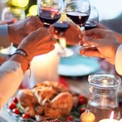 ΧΡΙΣΤΟΥΓΕΝΝΙΑΤΙΚΟ ΤΡΑΠΕΖΙ 2025 ΤΙΜΕΣ ΑΚΡΙΒΕΙΑ