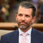 Ντόναλντ Τραμπ Τζούνιορ: Οι ΗΠΑ δεν θα είναι πλέον «ο ηλίθιος με το μπλοκ επιταγών»