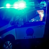 Κυψέλη: 14 προσαγωγές για την επίθεση με μολότοφ στο αστυνομικό τμήμα 