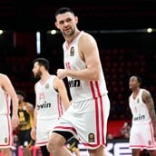 Νικητής ο Ολυμπιακός στον αγώνα με την ΑΕΚ με σκορ 100-93