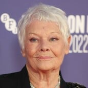 Η Τζούντι Ντεντς αποκάλυψε πως αντιμετωπίζει προβλήματα μνήμης - «Δεν μπορώ να θυμηθώ τι κάνω αύριο»